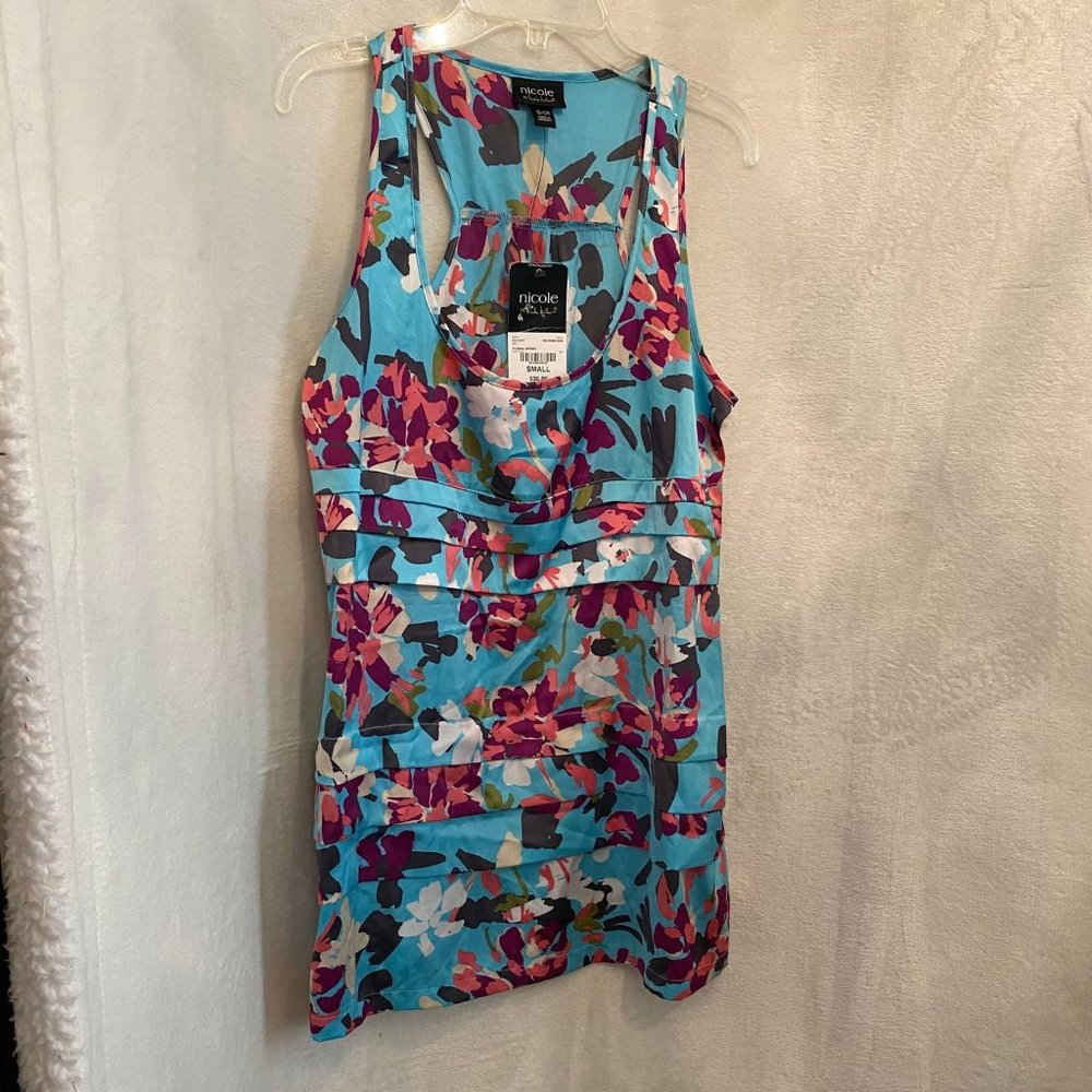 NWT Nicole by Nicole Miller SILK floral Size Small